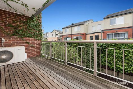 Property photo of 4 Rimfire Walk Maribyrnong VIC 3032