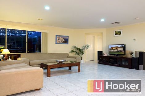 Property photo of 3 Grove Gardens Berwick VIC 3806