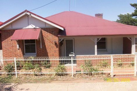 Property photo of 118-120 Clarinda Street Parkes NSW 2870