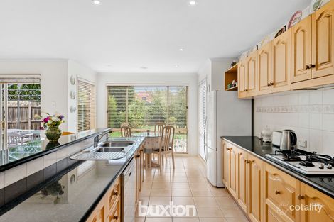 Property photo of 11 Sara Place Aspendale Gardens VIC 3195