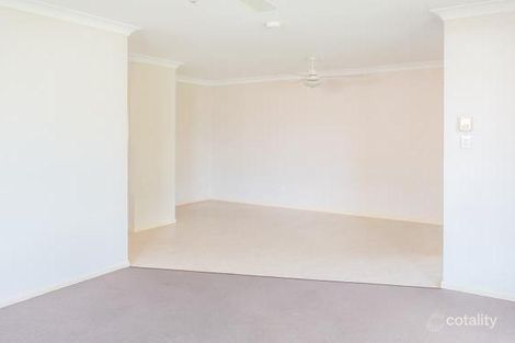 Property photo of 21 Blenheim Crescent Yamanto QLD 4305