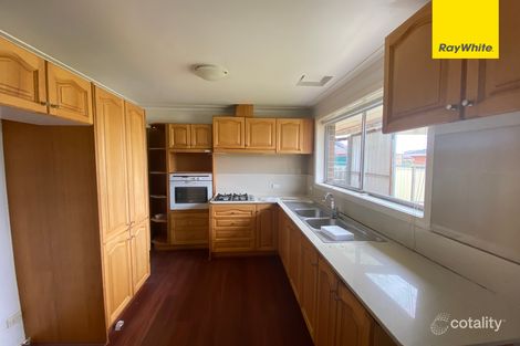 Property photo of 3 Breydon Court St Albans VIC 3021