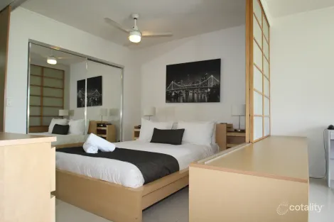 Property photo of 101/15 Goodwin Street Kangaroo Point QLD 4169