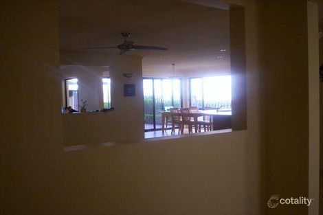 Property photo of 8 Gilcrest Court Molendinar QLD 4214