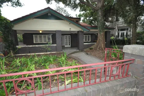 82 Orpington St, Ashfield, NSW 2131