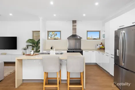 Property photo of 14 Cleveland Terrace Ormiston QLD 4160