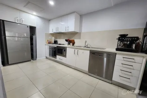 Property photo of 36/2-6 Warrangi Street Turramurra NSW 2074