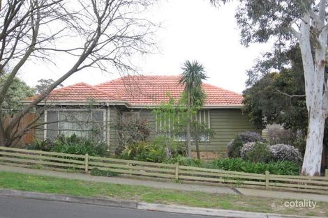 2 Hayfield Rd, Mount Waverley, VIC 3149