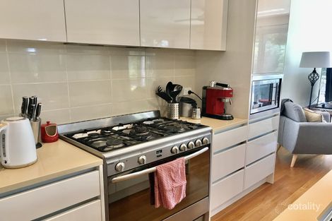 Property photo of 30 The Lakes Way Elizabeth Beach NSW 2428
