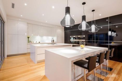 Property photo of 45 Waterdale Road Ivanhoe VIC 3079