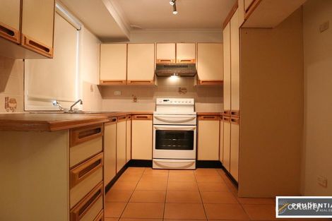 Property photo of 14 Harcourt Place Eagle Vale NSW 2558