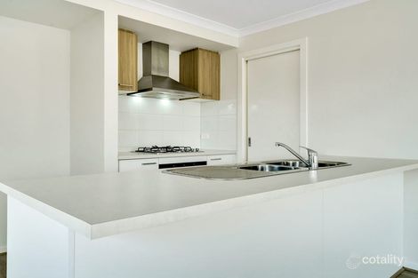 Property photo of 30 Devizes Drive Wollert VIC 3750