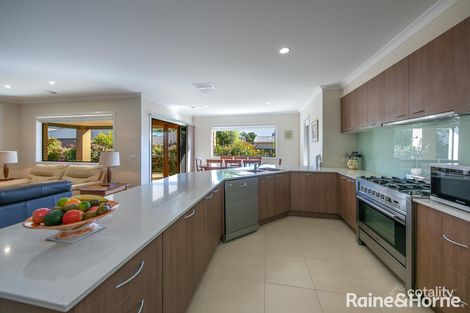 Property photo of 11 Francis Crescent Gisborne VIC 3437