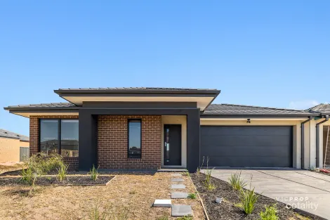 115 Fairground Prom, Berwick, VIC 3806