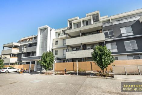 211/3 Sandbelt Cl, Heatherton, VIC 3202