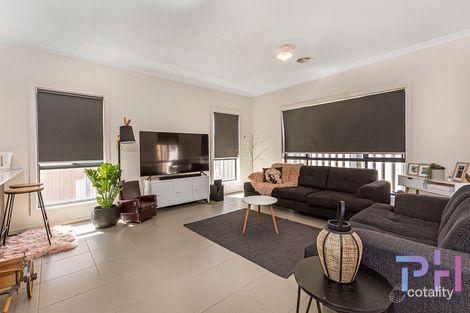 Property photo of 12 Stoneham Street Golden Square VIC 3555