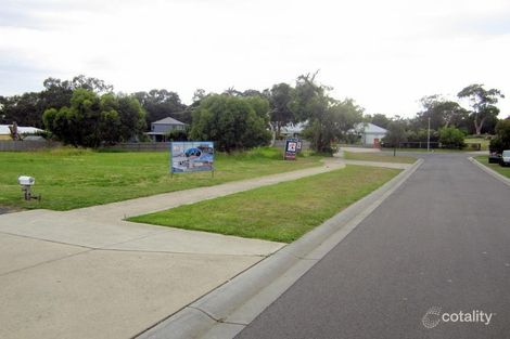 Property photo of 13 Casuarina Court Cowes VIC 3922