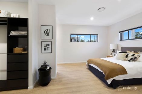 52 Windsor Dr, Upper Kedron, QLD 4055