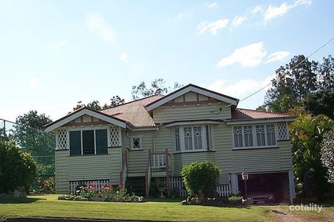Property photo of 31 Fletcher Parade Bardon QLD 4065