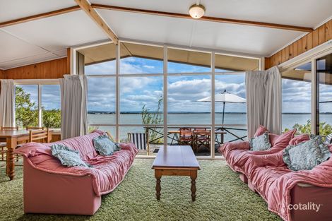 93 Batson Pde, Hindmarsh Island, SA 5214