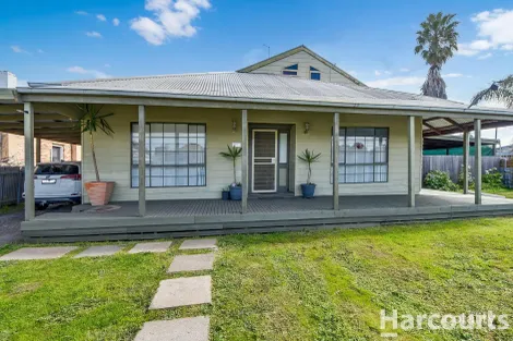 30 Devereux St, Warracknabeal, VIC 3393