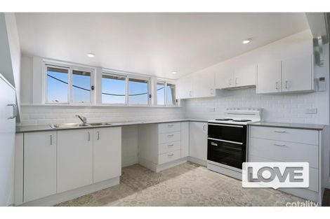 Property photo of 2/179 Maitland Road Sandgate NSW 2304