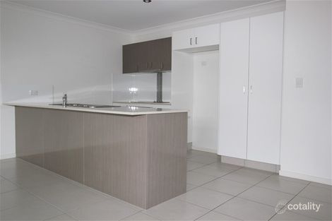 Property photo of 1/10 Wollumbin Crescent Waterford QLD 4133