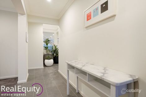 Property photo of 7 Desmond Avenue Moorebank NSW 2170