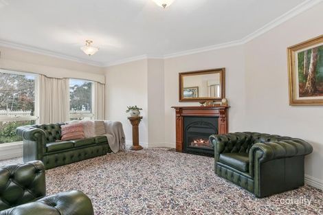 Property photo of 2 Corangamite Street Colac VIC 3250