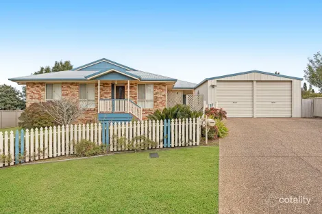 3 Mclean Pl, Warwick, QLD 4370