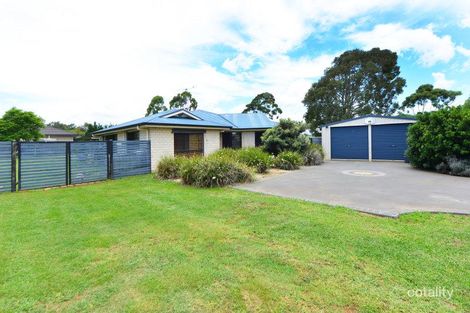 7 Hamish Ct, Westbrook, QLD 4350