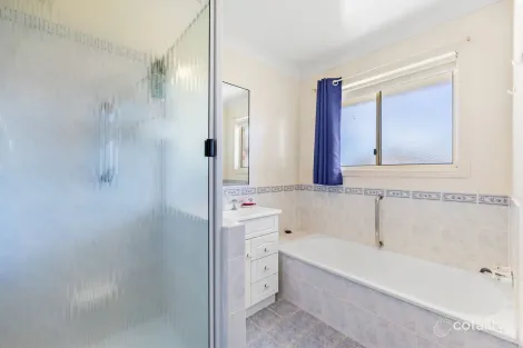 Property photo of 3 McLean Place Warwick QLD 4370