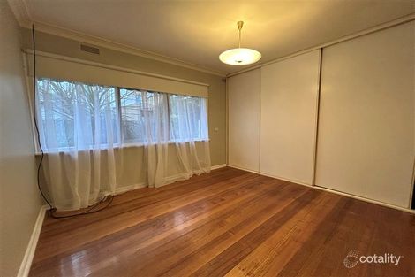 Property photo of 7 Dalkeith Avenue Tullamarine VIC 3043