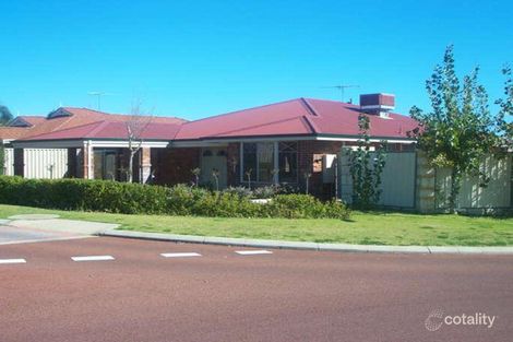 Property photo of 4 Mallina Circuit Carramar WA 6031