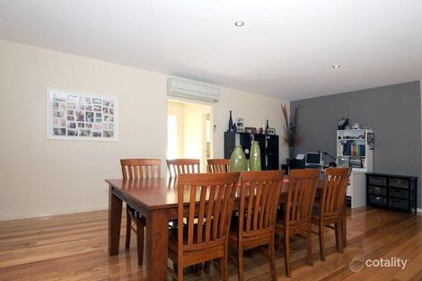 Property photo of 2/9 Aubrey Grove Boronia VIC 3155
