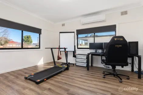 Property photo of 72 Lawrence Street Wodonga VIC 3690
