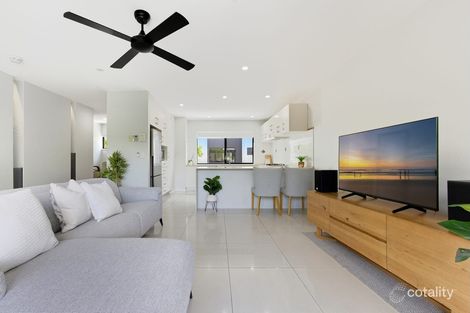 Property photo of 3/22 Bath Street Labrador QLD 4215