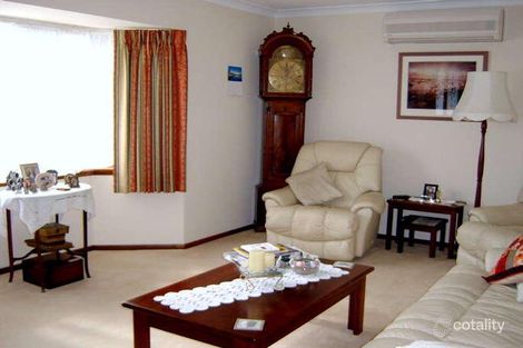 Property photo of 4 Piper Place Bateman WA 6150