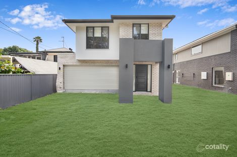 3a Baratta St, Southport, QLD 4215