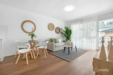 Property photo of 7/10 Monaco Street Surfers Paradise QLD 4217