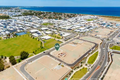 1 Carmel Way, Madora Bay, WA 6210