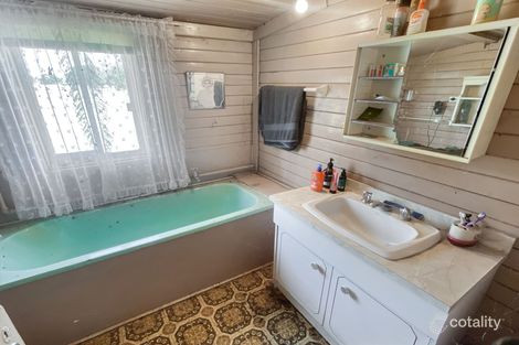 Property photo of 76 Boree Street Grong Grong NSW 2652