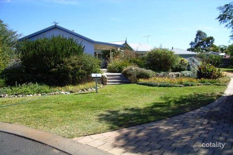 Property photo of 5 Willespie Place Dunsborough WA 6281