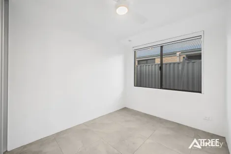 Property photo of 24 Wolfson Way Piara Waters WA 6112