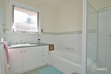 Property photo of 10 Evelyn Grove Healesville VIC 3777