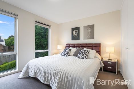 Property photo of 4 Victory Way Highton VIC 3216