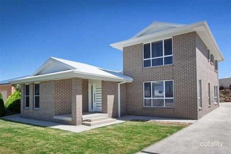 3/83 Atherton Cres, Tatton, NSW 2650