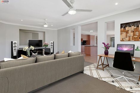 Property photo of 17 Govett Street Pacific Pines QLD 4211