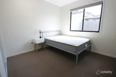 Property photo of 16 Raffia Street Rural View QLD 4740