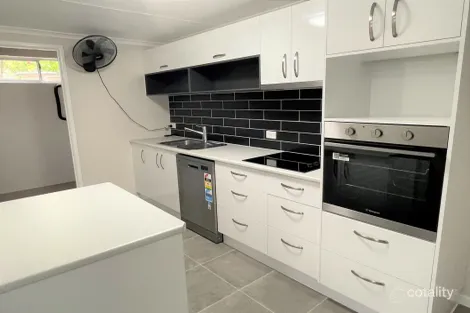 Property photo of 17 Cross Street Gympie QLD 4570